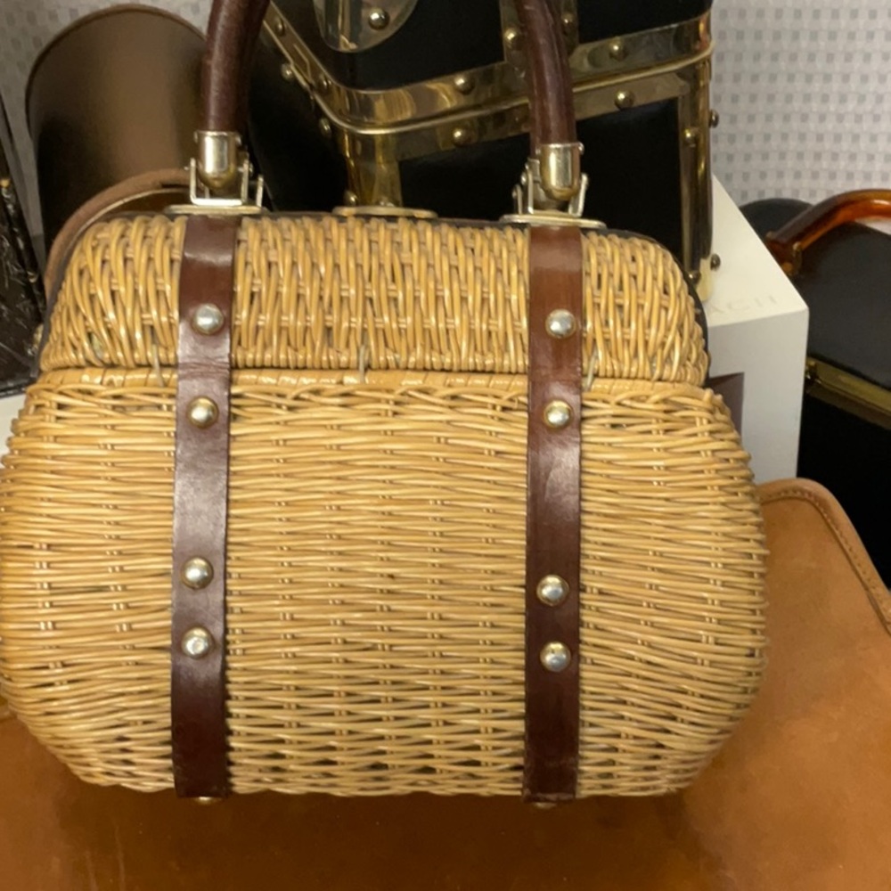 Leather Wicker
